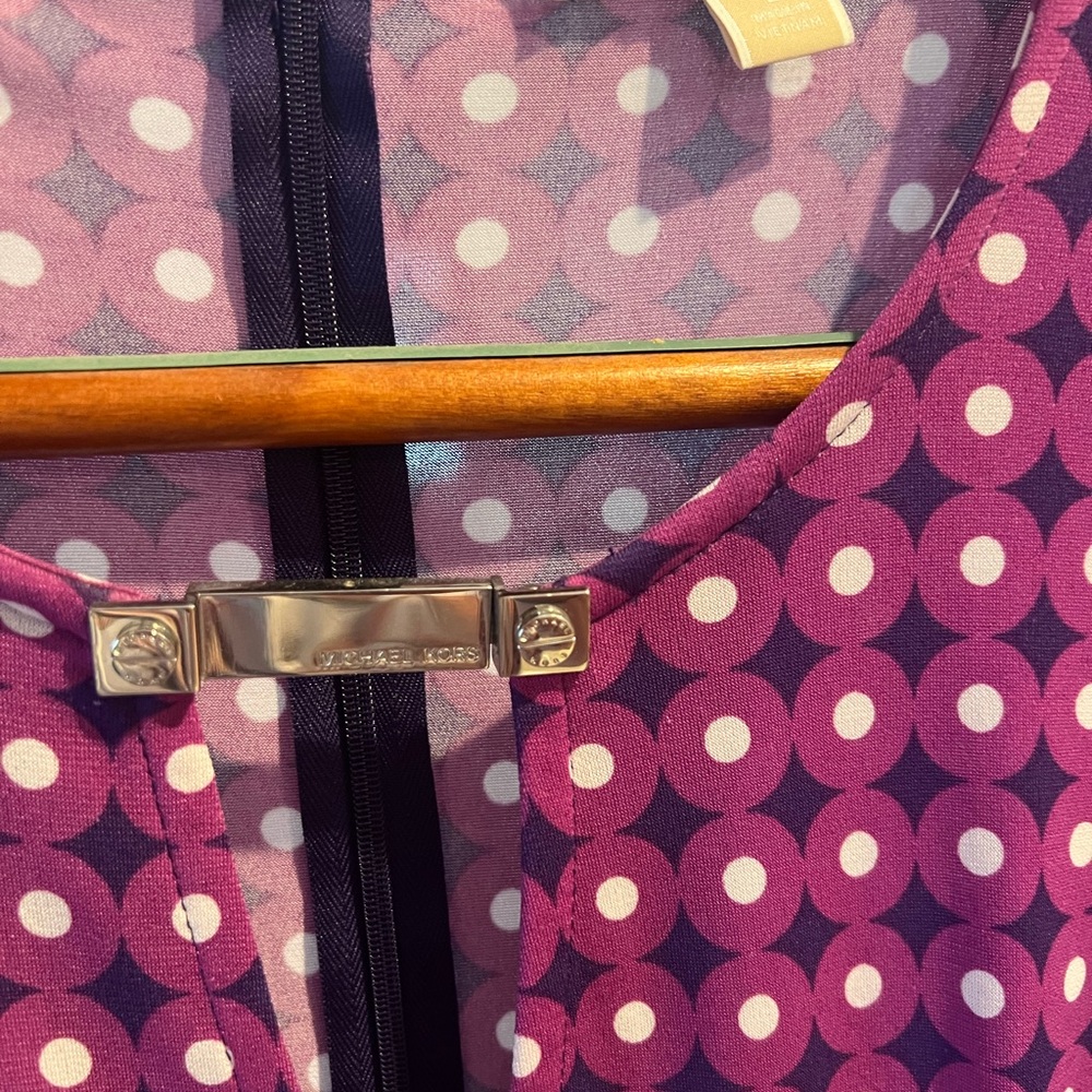 Colors of the season!!!!  🍸🍴🎊🎁